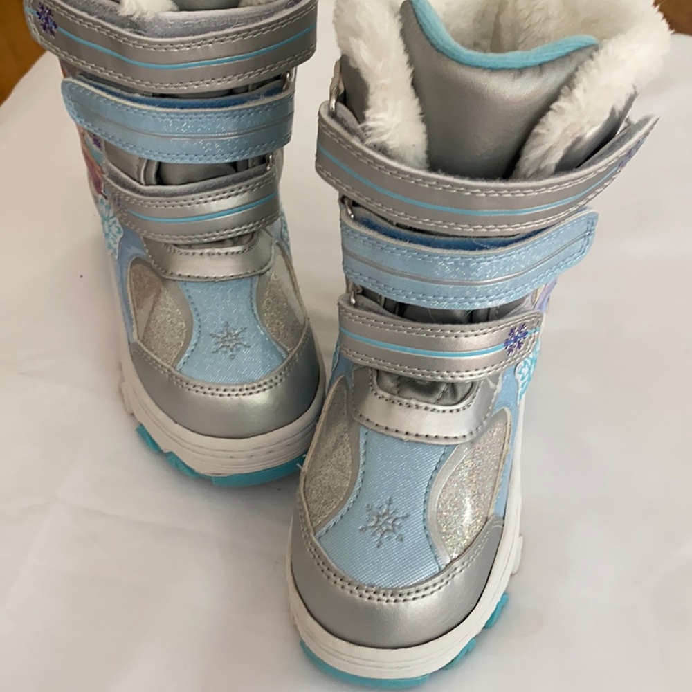 Disney Frozen Silver and Blue Snow Boots